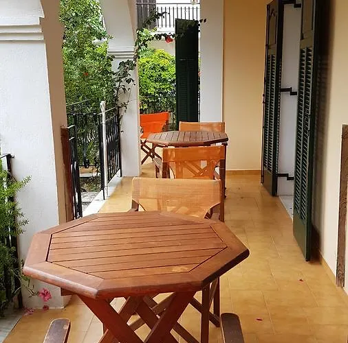 Apartman Castello Bellos *