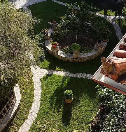 Castello Bellos Apartman Kerí