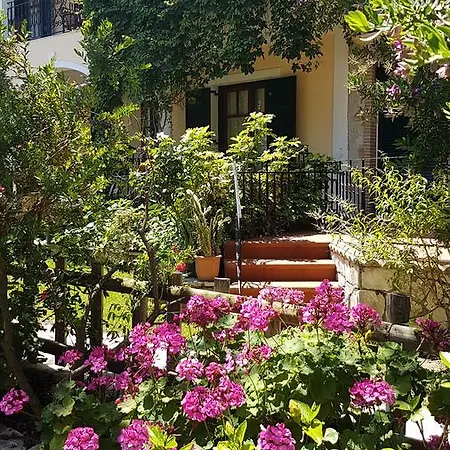 Castello Bellos Kerí