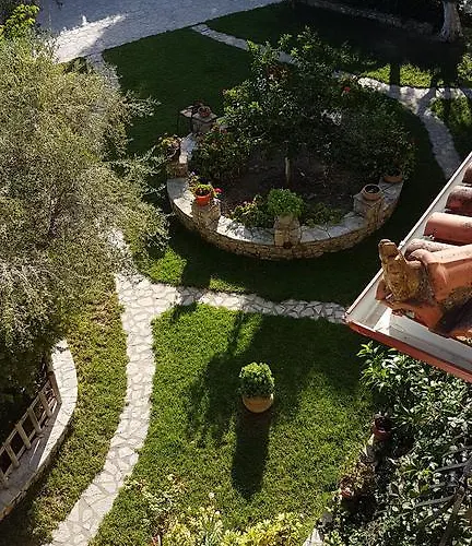 Castello Bellos Appartement Keri